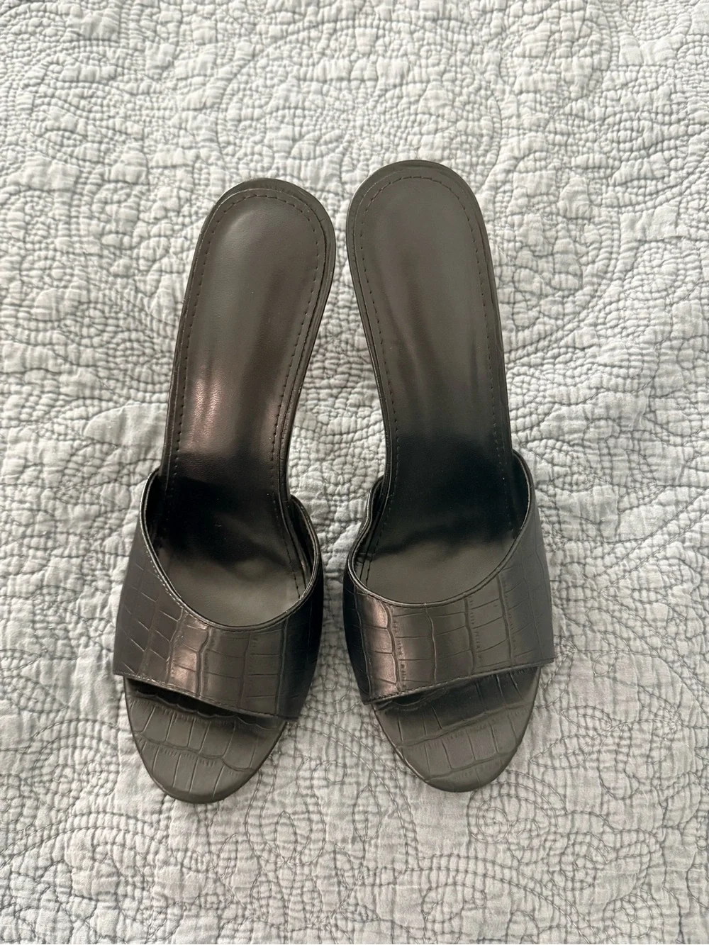 N/A sophisticated black